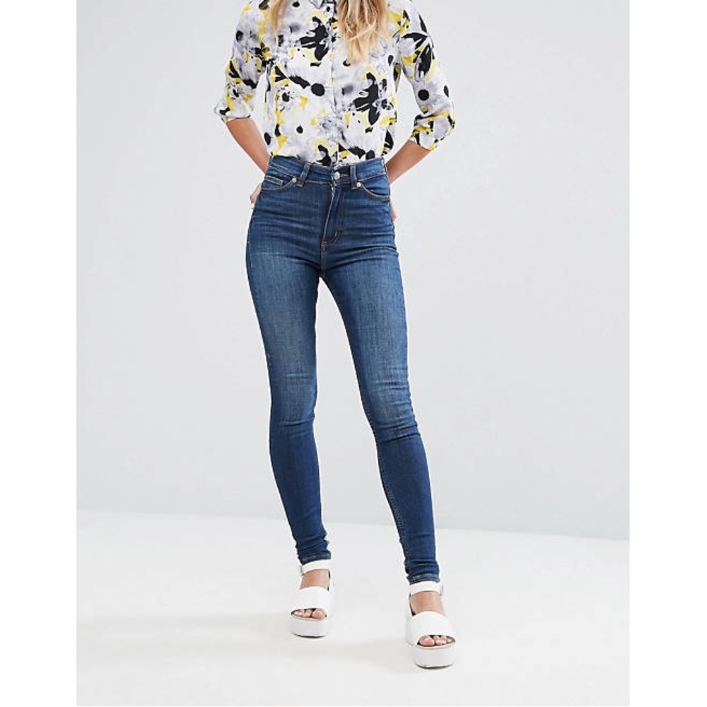 ✨HP!✨ ⏰ Monki Oki slim high waist organic cotton jeans size 26 NWT
